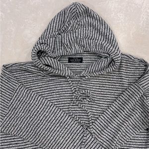 Lucky Brand Hoodie T-shirt